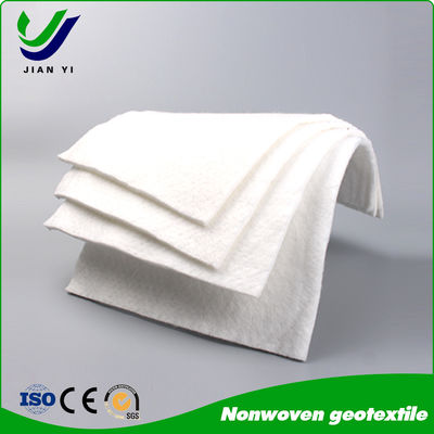 لایه محافظ ضروری برای ژئوممبران های HDPE در سیستم های مهار طولانی مدت و مقرون به صرفه