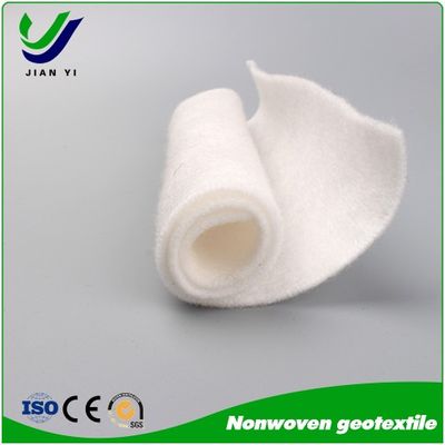 تراشه های پلی استر PET ژئوتکستیل غیردابنه برای حوضچه ها و محل دفن زباله ها عرض 1m-6.6m مقاومت در شکستن KN/m ≥ LD/TD 4.5-40