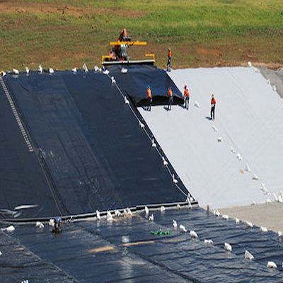 آسان ساخت و ساز قرار دادن بافت و ضد لغز Geomembrane 1.0mm-2.5mm برای کاربرد Slop