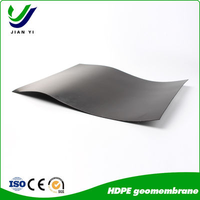 ژئوممبران صاف HDPE با دوام برای پروژه ضد سیلاب دریاچه مصنوعی مقاومت شکستن 20-80N / mm در شکستن 700٪