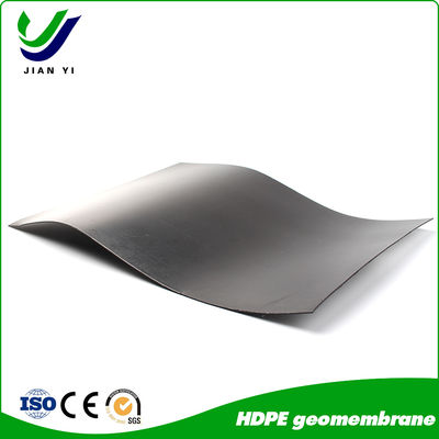 پوشش ژئوممبران HDPE با ثبات UV - ضد نفوذ در فضای باز و طولانی مدت برای محل دفن زباله و سد ها
