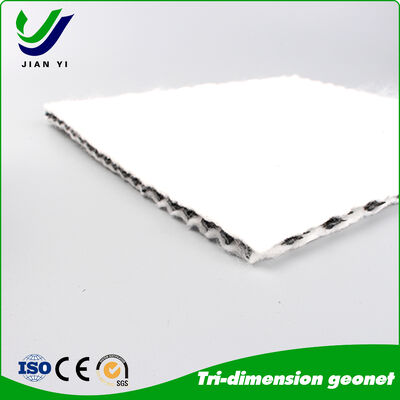 شبکه تخلیه کامپوزیت 3D مقاوم به فشار بالا با مقاومت کششی ≥16kN/m و مقاومت UV برای محل دفن زباله و تخلیه بزرگراه